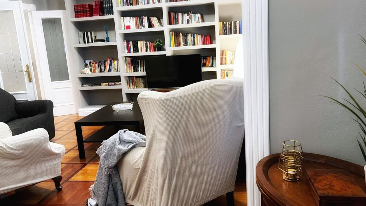 Centrica Y Amplia Vivienda Turistica Con Wifi Apartment Bilbao Bagian luar foto