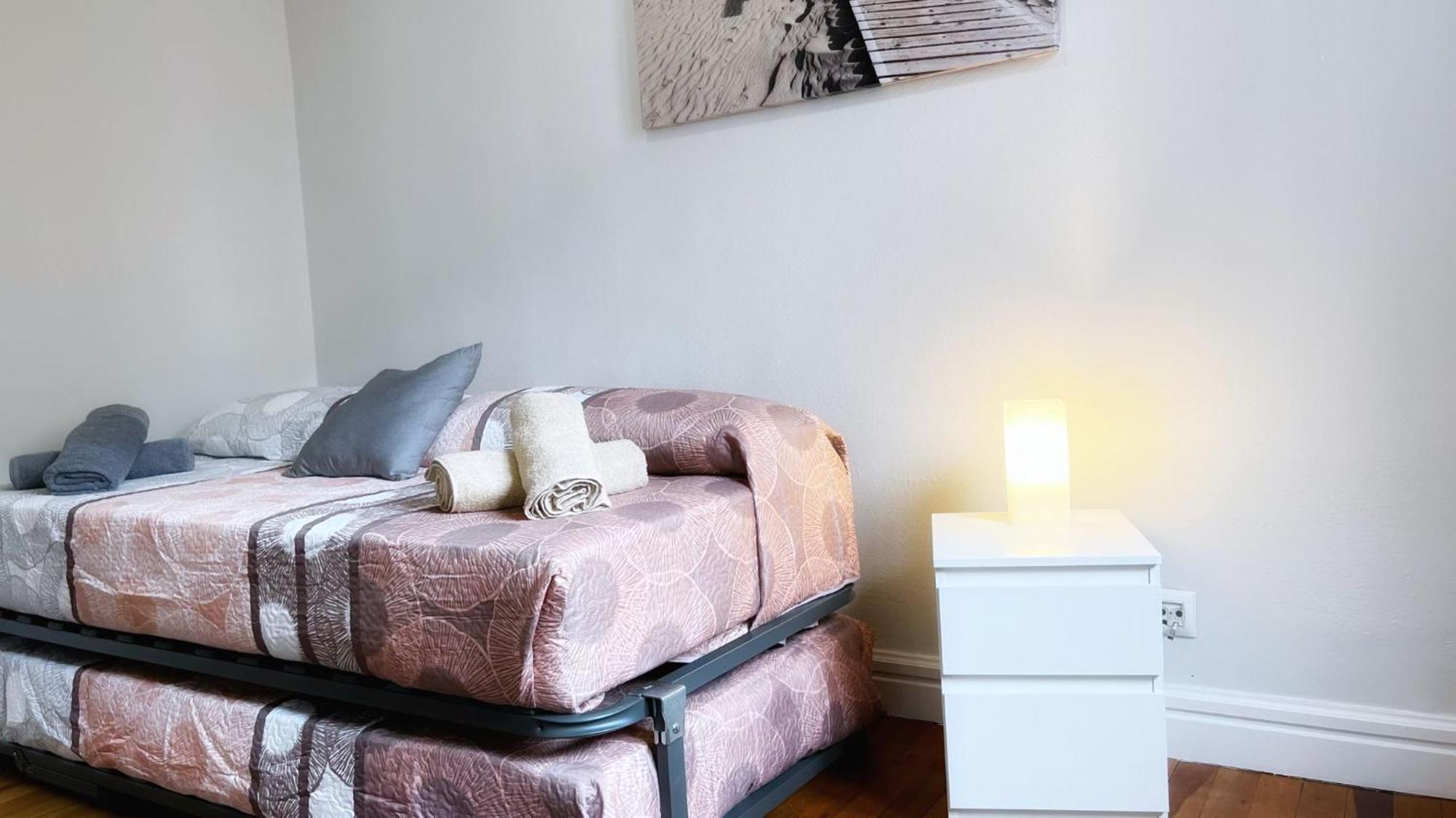Centrica Y Amplia Vivienda Turistica Con Wifi Apartment Bilbao Bagian luar foto