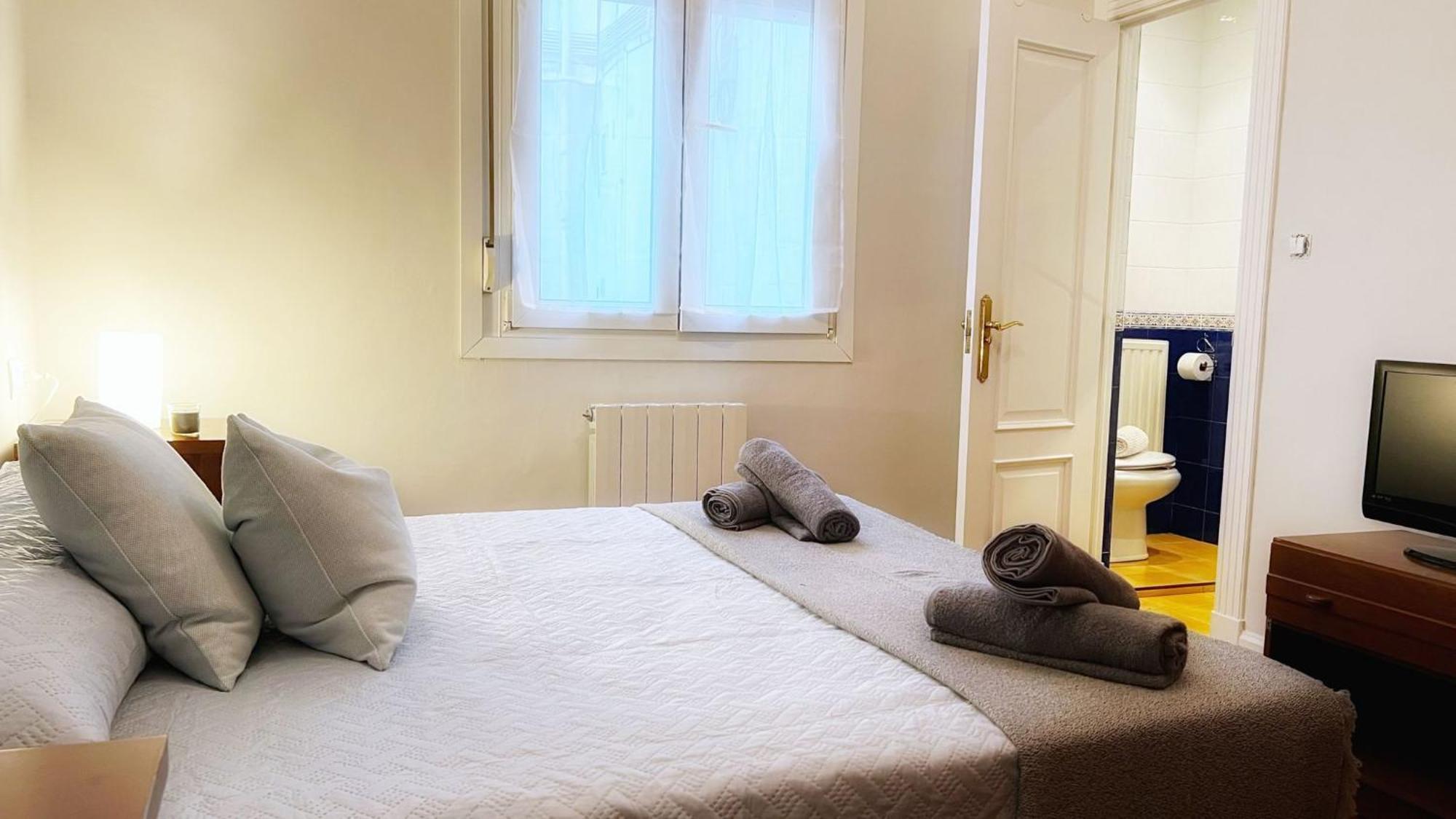 Centrica Y Amplia Vivienda Turistica Con Wifi Apartment Bilbao Bagian luar foto