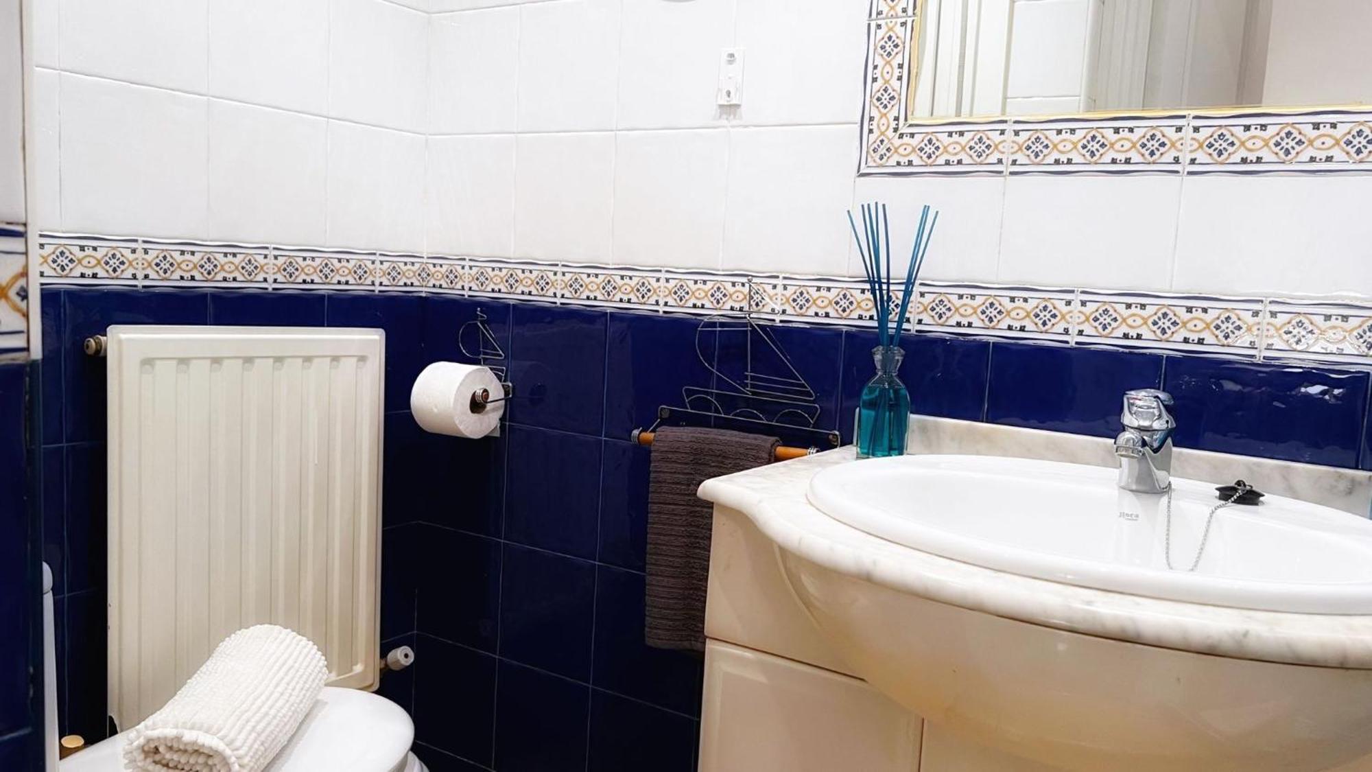 Centrica Y Amplia Vivienda Turistica Con Wifi Apartment Bilbao Bagian luar foto